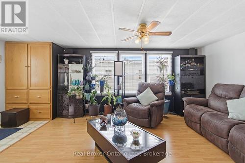 428 Pine Pass, Centre Wellington, ON 
