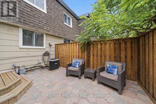 485 Timber Lane, Burlington, ON 