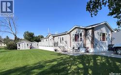 313 1st STREET N  North Portal, SK S0C 1W0