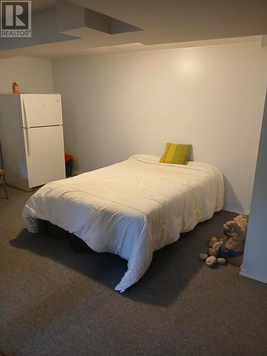 20 Gillanders Rd, Elliot Lake, ON 