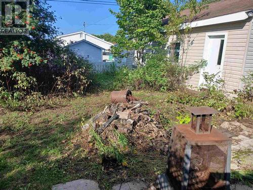 20 Gillanders Rd, Elliot Lake, ON 