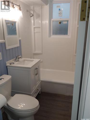 204 25Th Street W, Saskatoon, SK 