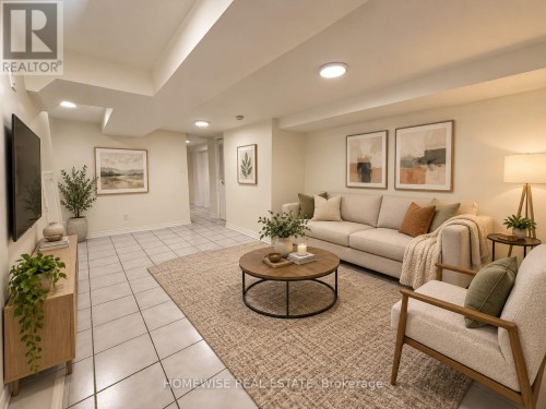 LOWER - 261 OSSINGTON AVENUE , Toronto, Ontario M6J 3A1