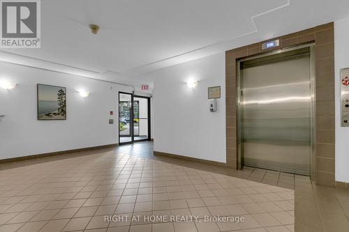 301 - 280 BRITTANY DRIVE , Ottawa, Ontario K1K 4M4 2
