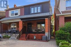 220 WESTMOUNT AVENUE Toronto, ON M6E 3M8