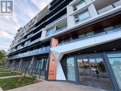 405 - 556 MARLEE AVENUE Toronto, ON M6B 0B1