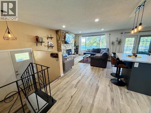 2733 Riverview Drive, Vanderhoof, BC 