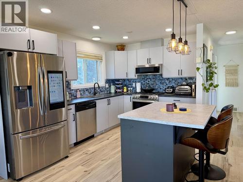 2733 Riverview Drive, Vanderhoof, BC 