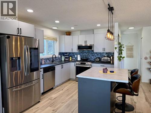 2733 Riverview Drive, Vanderhoof, BC 
