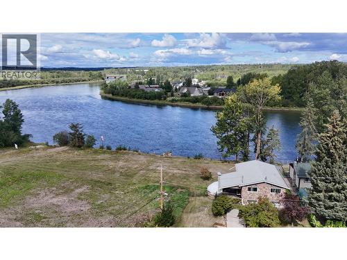 2733 Riverview Drive, Vanderhoof, BC 