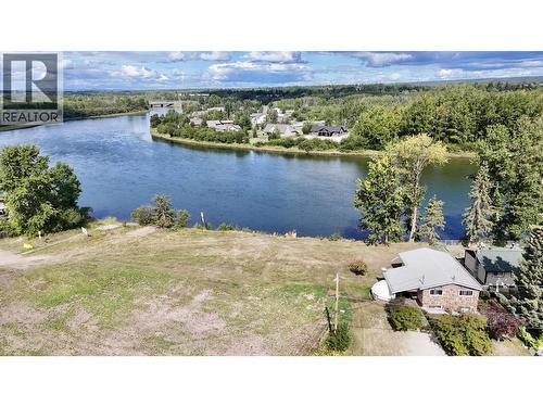 2733 Riverview Drive, Vanderhoof, BC 