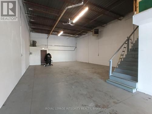 1580 Liverpool Court, Ottawa, ON 