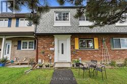 3 - 1661 HERON ROAD Ottawa, ON K1V 6A3