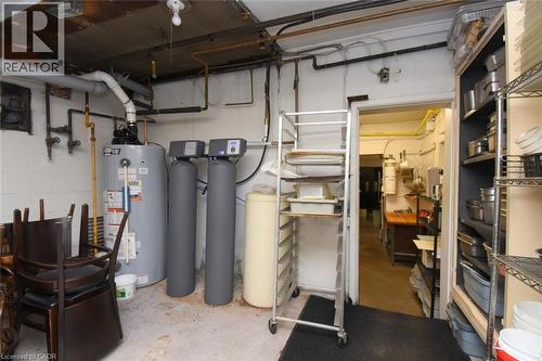942-946 Barton Street E, Hamilton, ON 