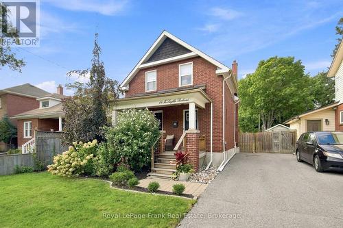 44 MCLAUGHLIN BOULEVARD  Oshawa (O'Neill), ON L1G 2N9