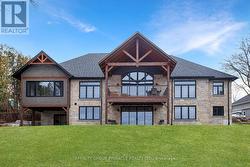 383 SNUG HARBOUR ROAD  Kawartha Lakes (Fenelon), ON K9V 4R6