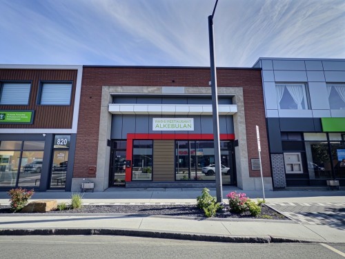Façade - 818 3E Avenue, Val-D'Or, QC 