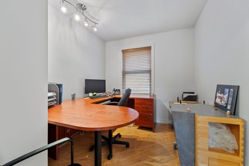Bureau - 60 Rue Matte, Sainte-Thérèse, QC 