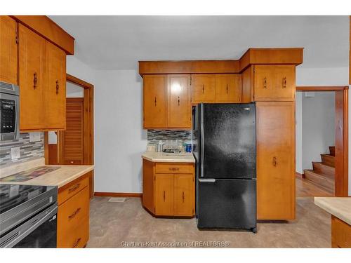 25 Sylvester Drive, Chatham, ON 
