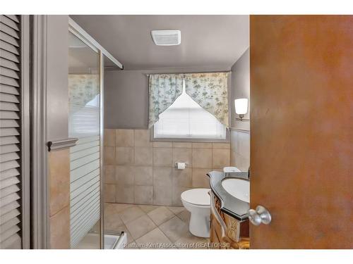 25 Sylvester Drive, Chatham, ON 