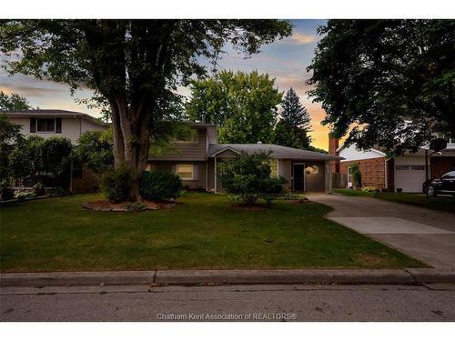 25 Sylvester Drive, Chatham, ON 