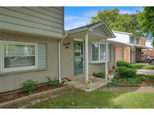 25 Sylvester Drive, Chatham, ON 