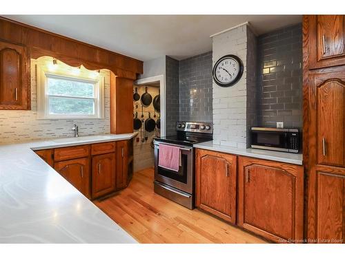 5 Mcgraw Rd, Bains Corner, NB 