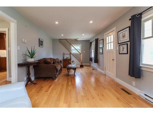5 Mcgraw Rd, Bains Corner, NB 
