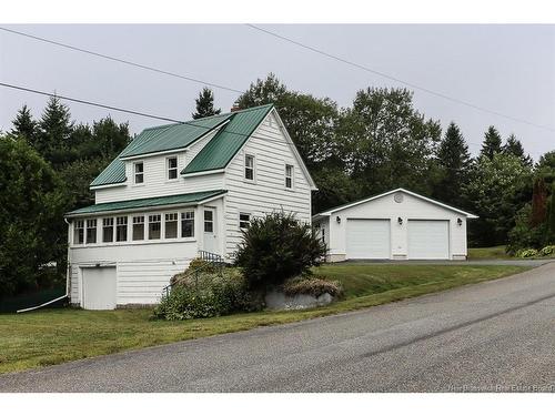 5 Mcgraw Rd, Bains Corner, NB 