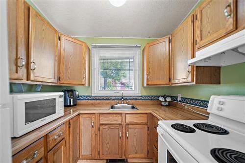 276 Margate Rd, Winnipeg, MB 