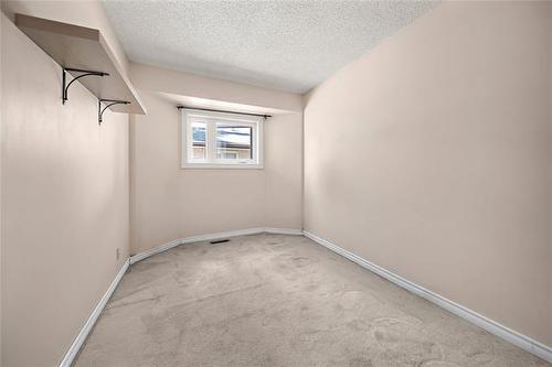 276 Margate Rd, Winnipeg, MB 