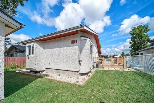 276 Margate Rd, Winnipeg, MB 