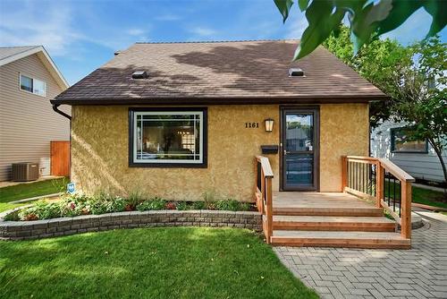 1161 Dudley Ave, Winnipeg, MB 