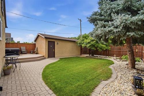1161 Dudley Ave, Winnipeg, MB 
