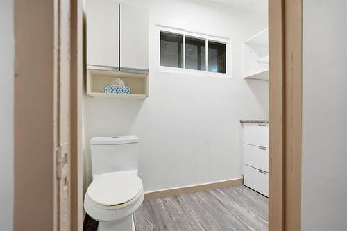 42 Curtis St, Winnipeg, MB 