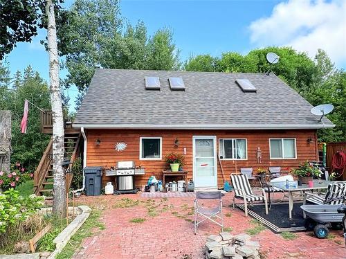 41 North Dr, Grand Marais, MB 
