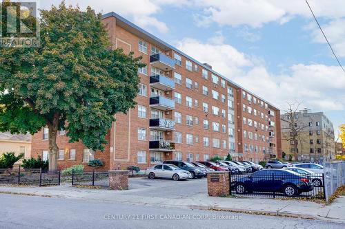 541 - 75 HIGH STREET , London South (South F), Ontario N6C 4J8 3