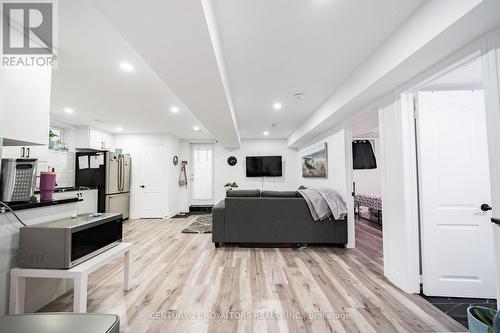 444 Thomas Slee Drive, Kitchener, ON 