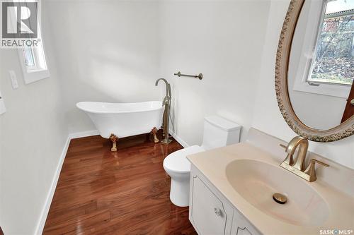 2113 Spadina Crescent E, Saskatoon, SK 