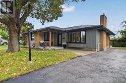 2698 ULSTER CRESCENT  Ottawa, ON K1V 8J6