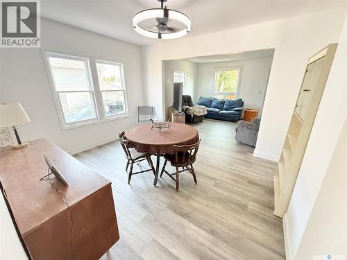 325 3Rd Avenue S, Weyburn, SK 