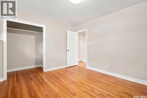 2928 Queen Street, Regina, SK 