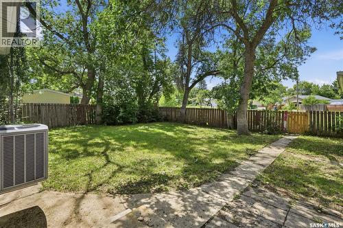 2928 Queen Street, Regina, SK 