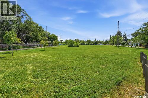 2928 Queen Street, Regina, SK 