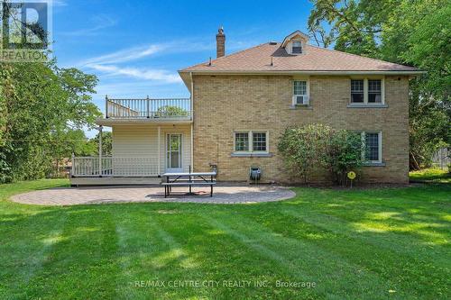 272 Sheldon Avenue N, Kitchener, ON 