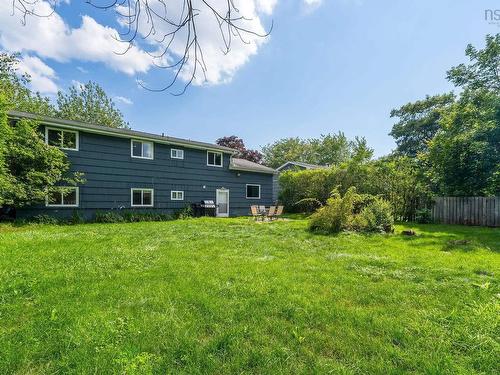 25 Dumbarton Avenue, Dartmouth, NS 