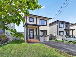 185 Titanium Crescent  Halifax, NS B3P 0J3