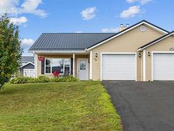 58 Parkway Dr  West Royalty, PE C1E 2M2