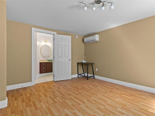 65 Stone Gate Drive, Halifax, NS 