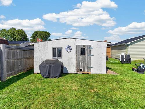 33 Bayview Drive, Summerside, PE 